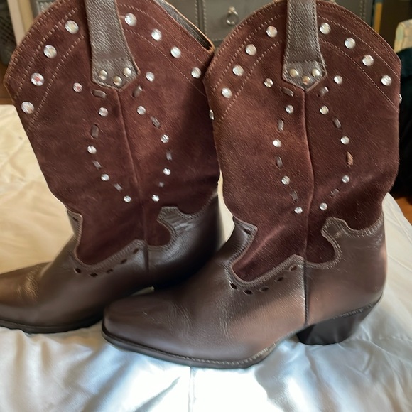 dingo Shoes - Leather and suede boots